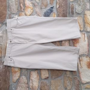 Denim & co Capri pants